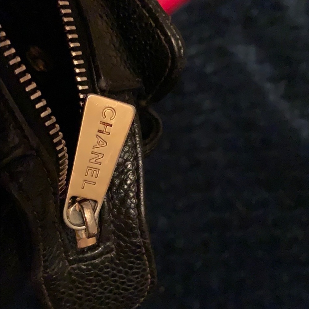 VINTAGE CAVIER CHANEL HANDBAG FROM THE 90’s - Picture 9 of 9